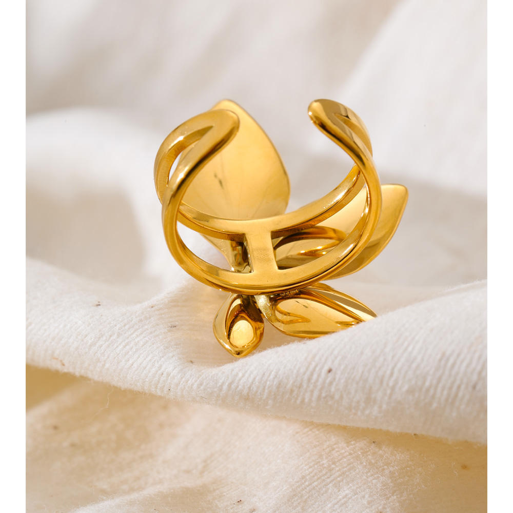 Anello foglia