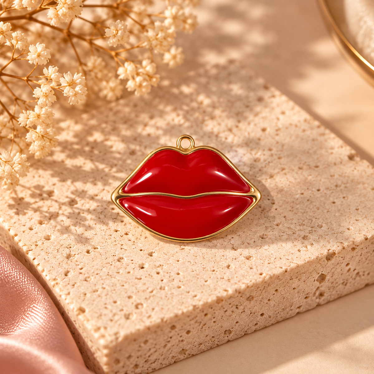 Charm big lips